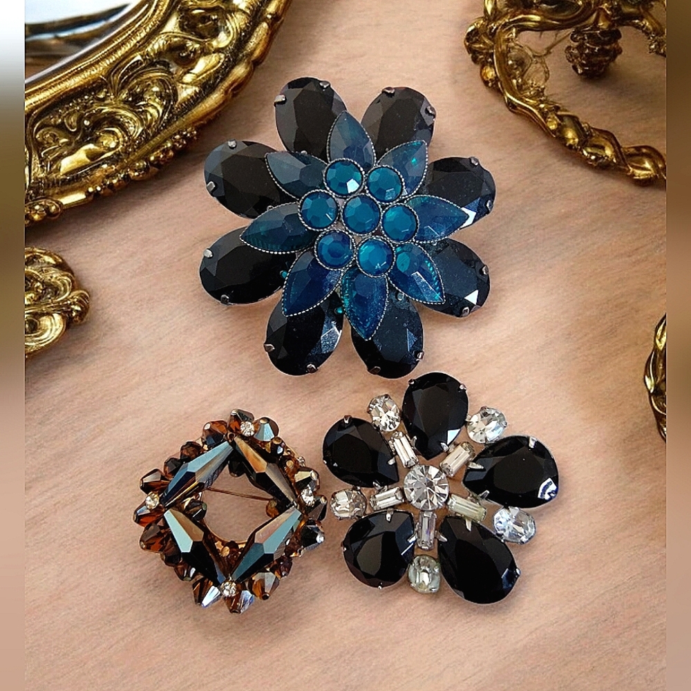 Vintage Rhinestone Brooches Set Of 3 Unsigned